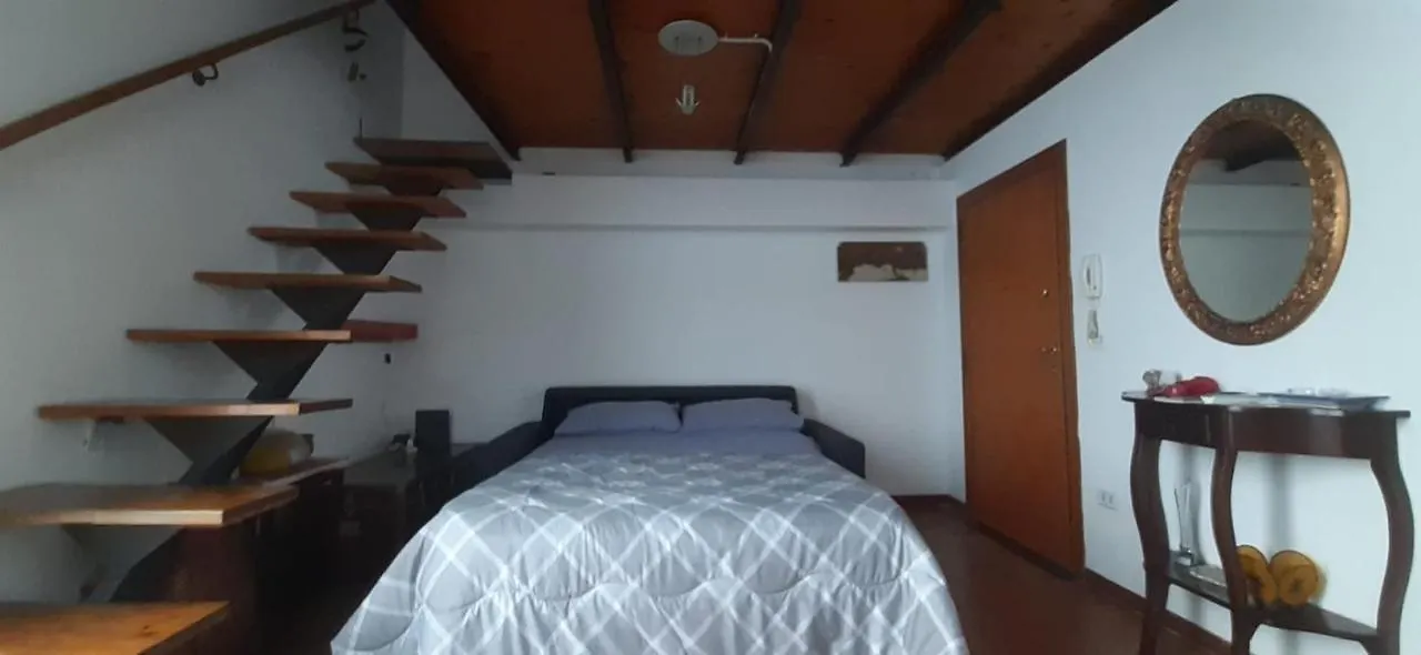 La Casa Sul Como Neapol