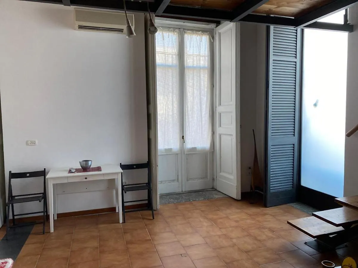 La Casa Sul Como Naples Apartment