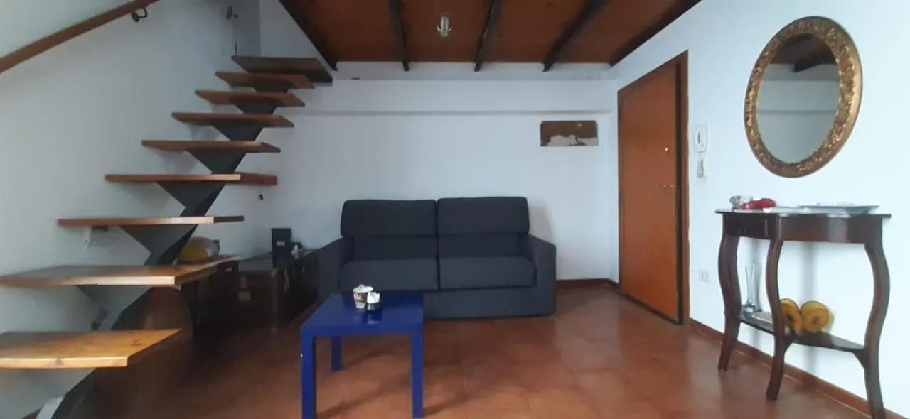 Apartment La Casa Sul Como Naples