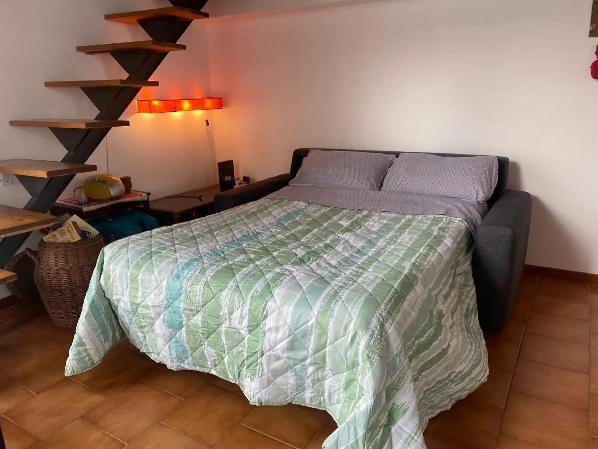 La Casa Sul Como Naples 0*,  Italy